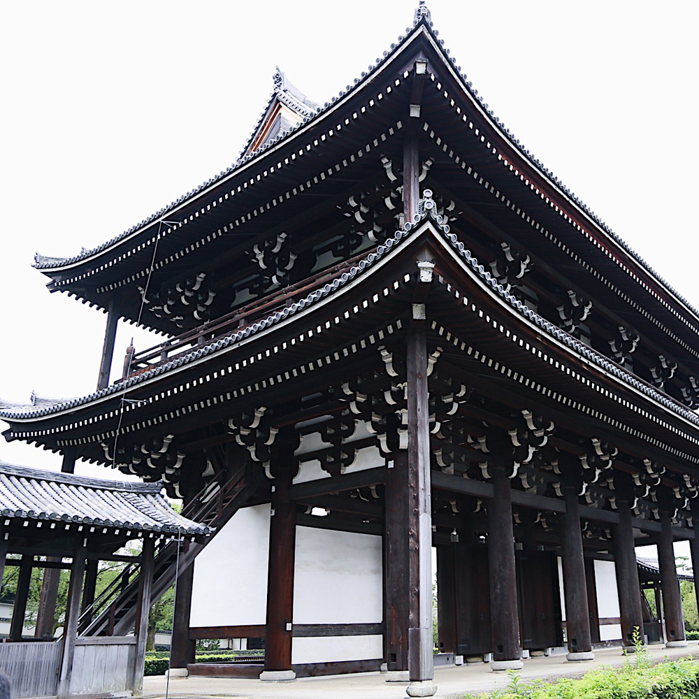 Tōfuku-ji (東福寺) Sanmon Gate