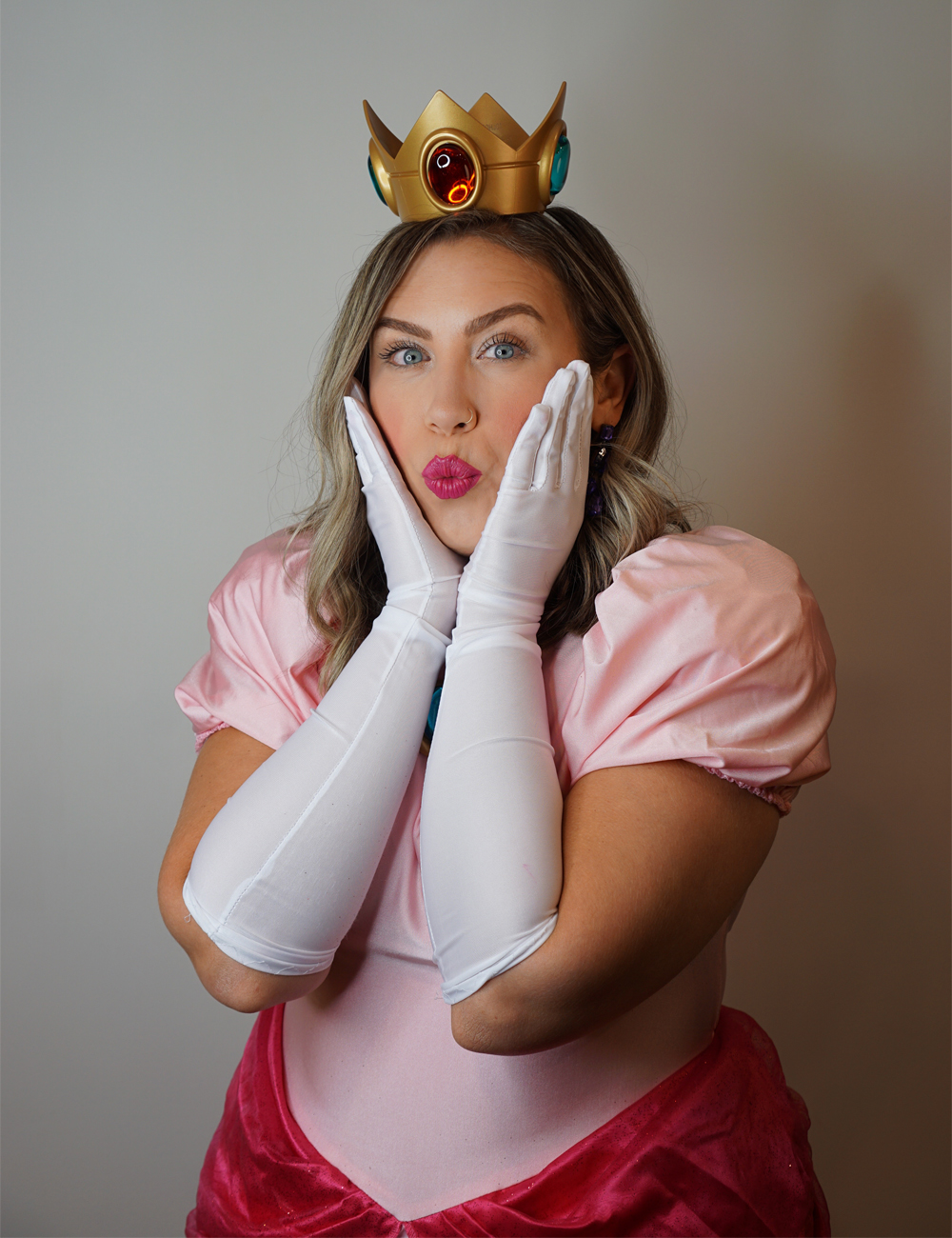 Princess Peach Halloween costume idea for MarioKart fans